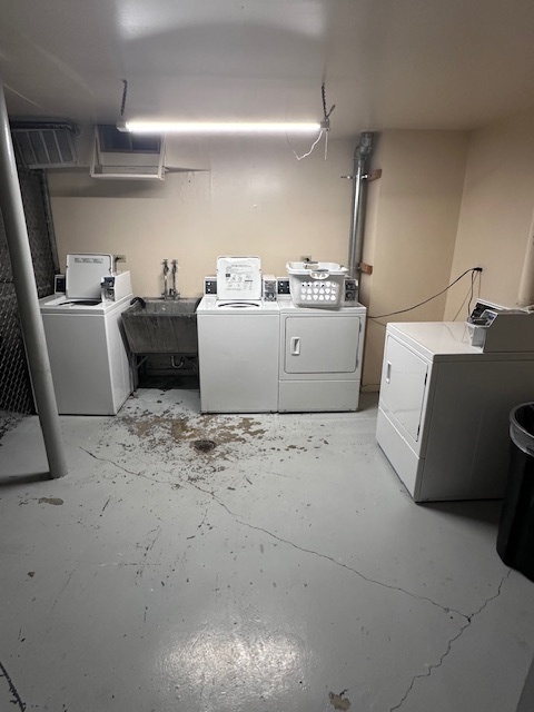 11655 South Pulaski Road, Unit 1B Alsip, IL 60803 - Photo 9 of 10 a view of storage and utility room
