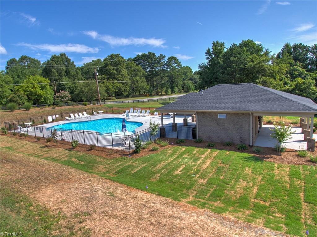 7400 Harkwood Court Oak Ridge, NC 27310 - Photo 10 of 18