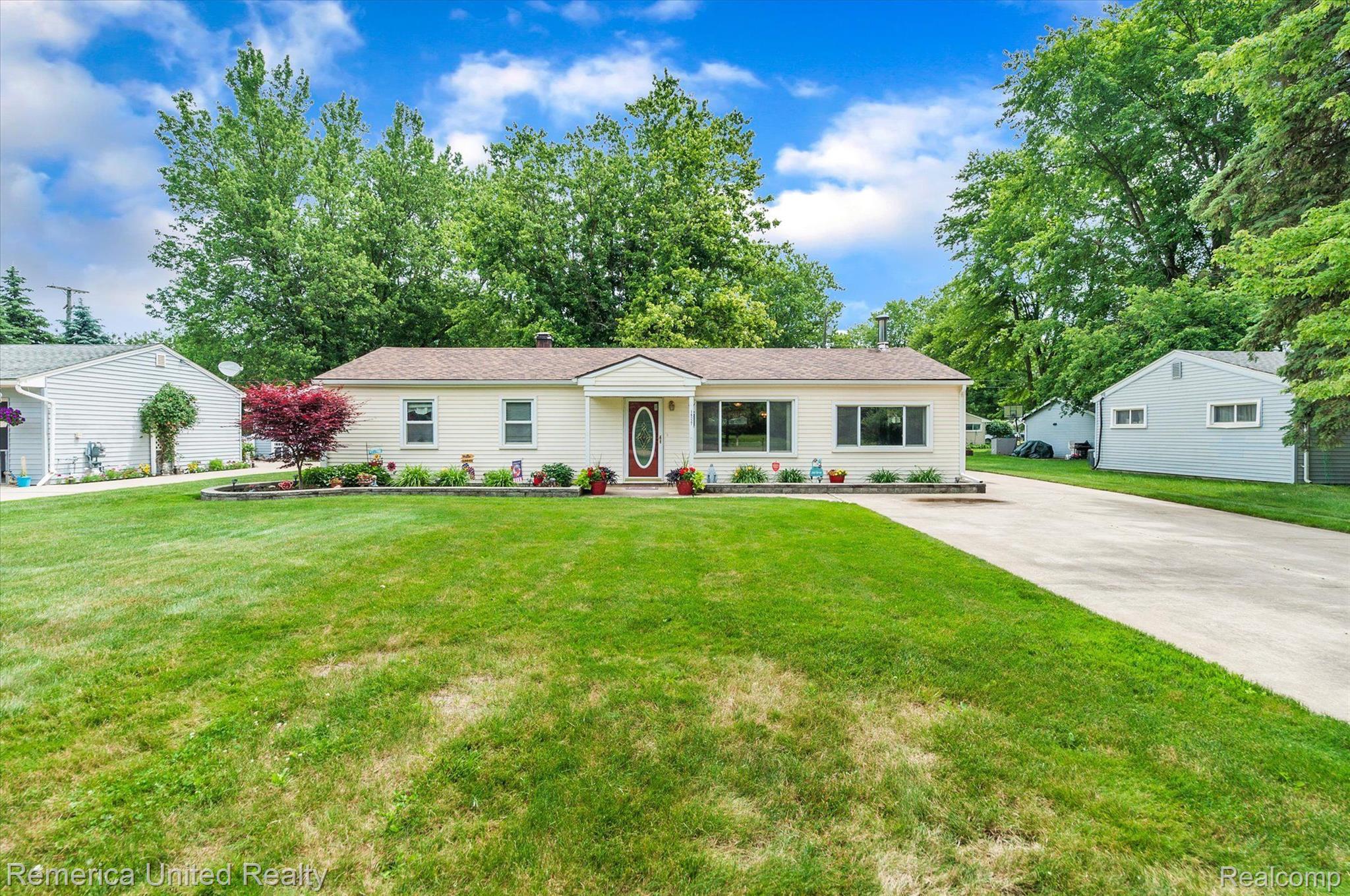 14527 Elwell Road Belleville, MI 48111 - Photo 1 of 32 Gallery Image 1