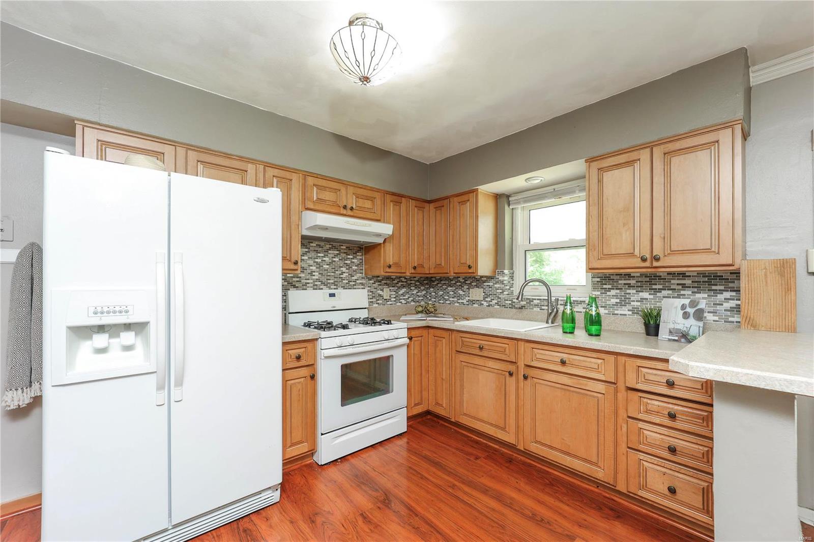 8217 MacKenzie Road Affton, MO 63123 - Photo 9 of 26 Gallery Image 9