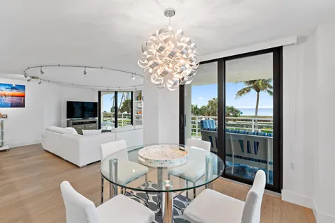 $1,695,000 | 176 Helios Drive, Unit 205, Jupiter, FL 33477