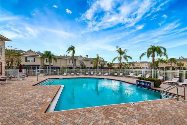 $285,000 | 7560 Plantation Circle, Bradenton, FL 34201