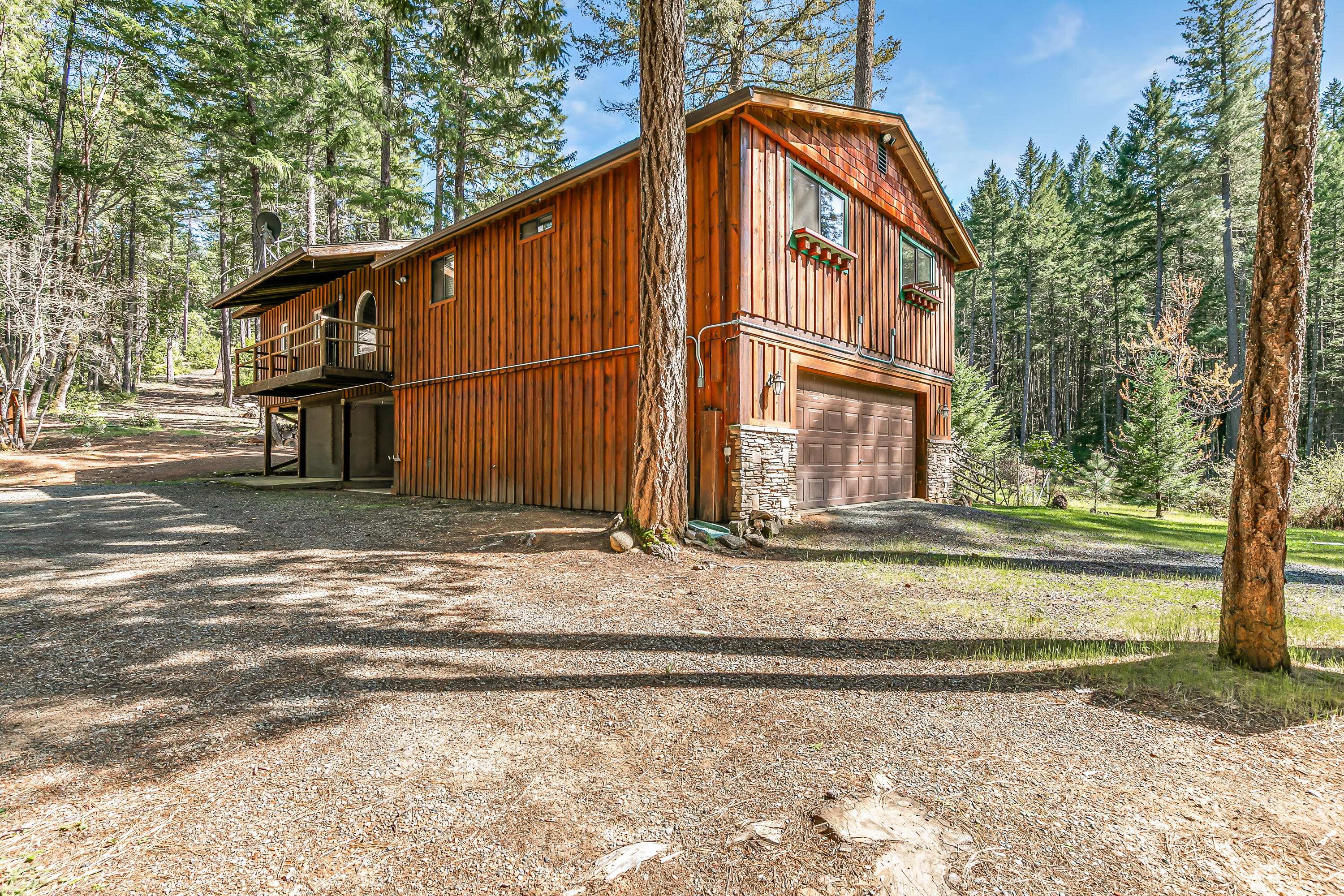 707 McMullen Creek Road Selma, OR 97538 - Photo 29 of 55
