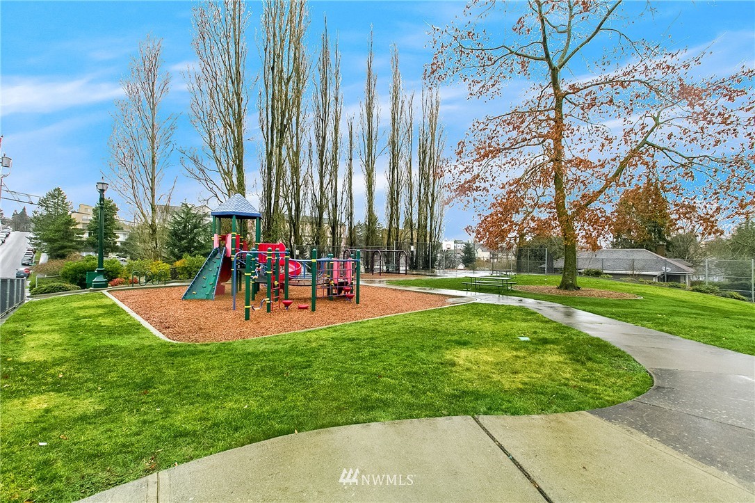 3610 Rockefeller Avenue Everett, WA 98201 - Photo 22 of 22