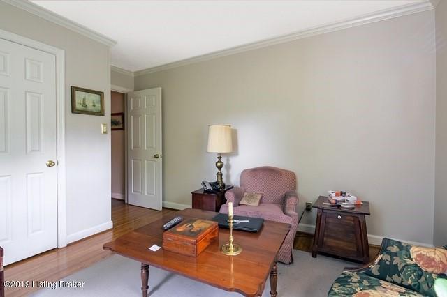 8807 Perry Road Louisville, KY 40222 - Photo 7 of 27 photo 19