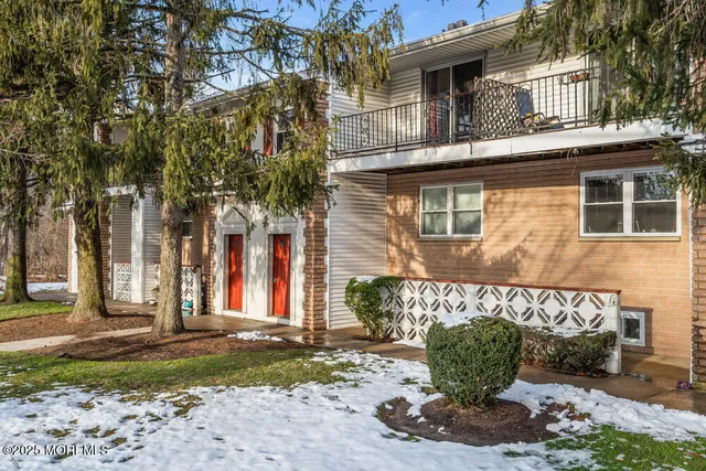 $335,000 | 3403 Bridge Avenue, Unit 13, Point Pleasant, NJ 08742