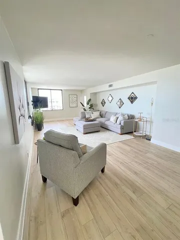 $6,500 | 1460 Gulf Boulevard, Unit 707, Clearwater Beach, FL 33767