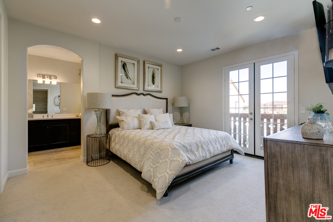 1639 Range Road, Unit 723 Oxnard, CA 93036 - Photo 6 of 23