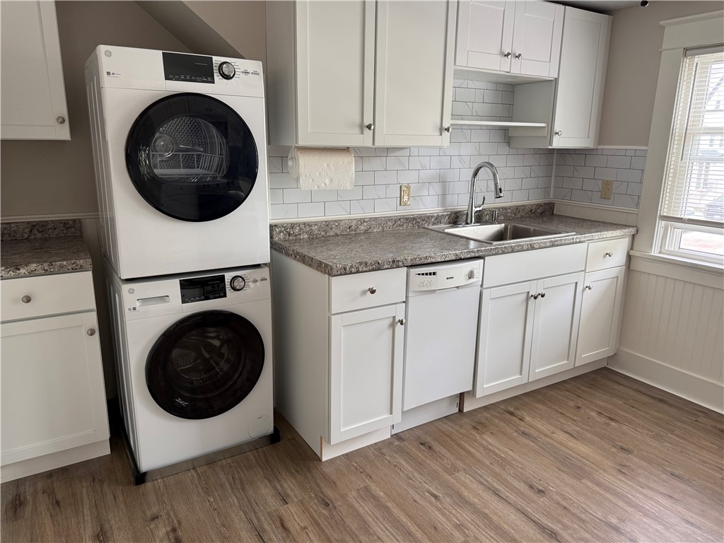 9 Butler Street Newport, RI 02840 - Photo 7 of 15