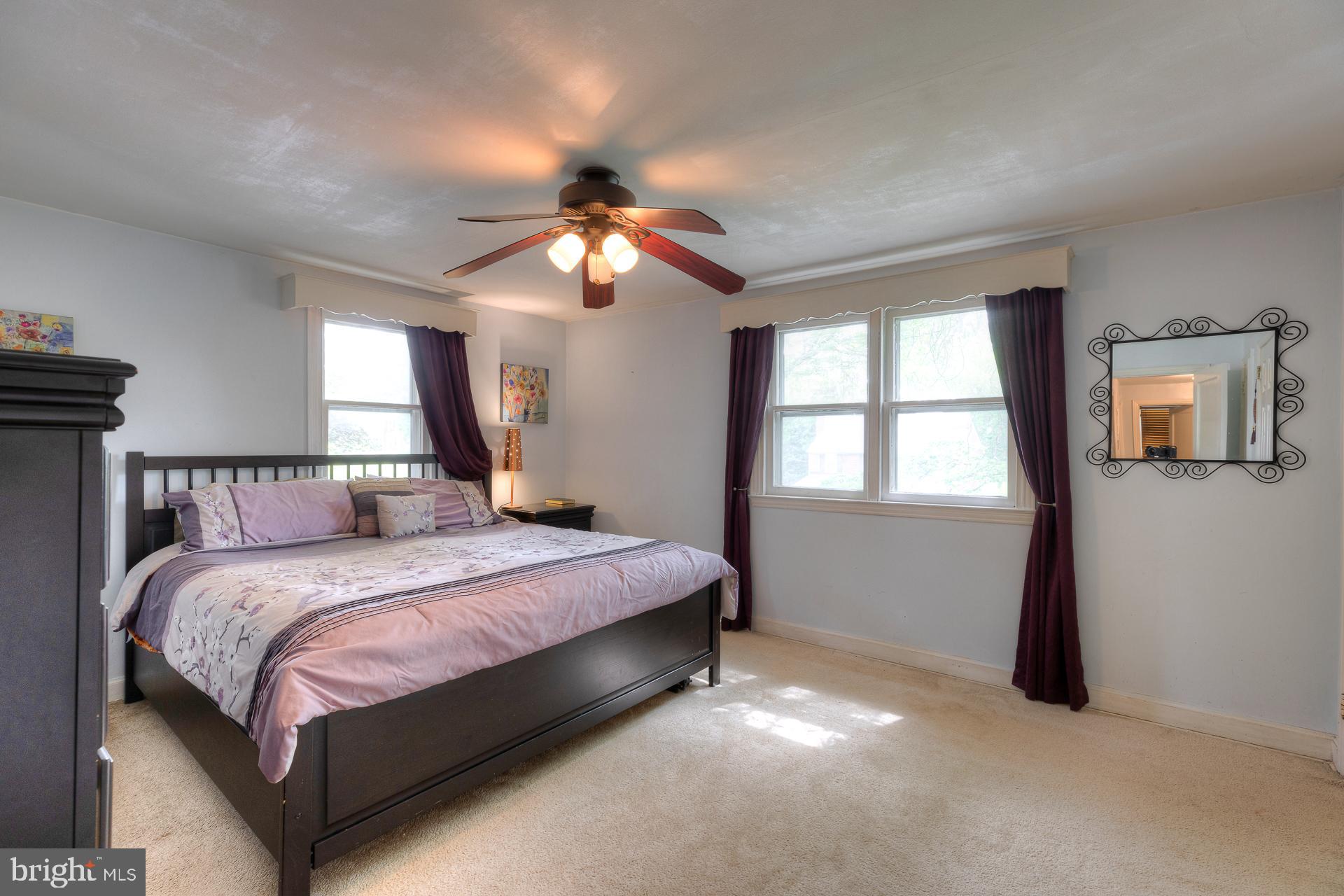 109 Rockglen Road Wynnewood, PA 19096 - Photo 15 of 20 Primary Bedroom
