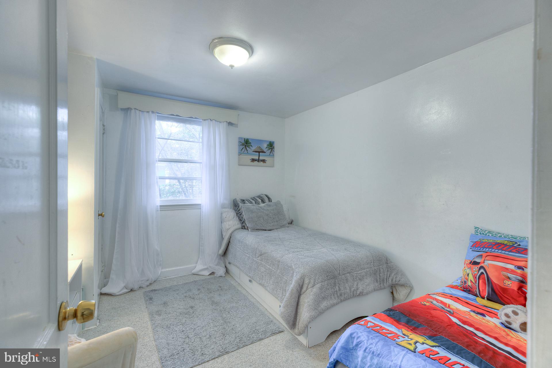 109 Rockglen Road Wynnewood, PA 19096 - Photo 17 of 20 Bedroom 3