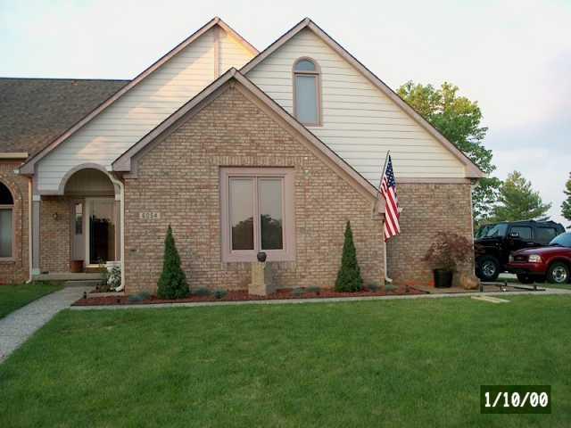 6054 Buck Trail Road Indianapolis, IN 46237 - Photo 1 of 8 Gallery Image 1