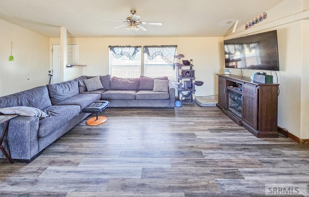 2393 North 2900 West Arco, ID 83213 - Photo 12 of 34