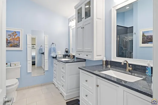 $335,000 | 2408 Southwest Kings Court, Topeka, KS 66614
