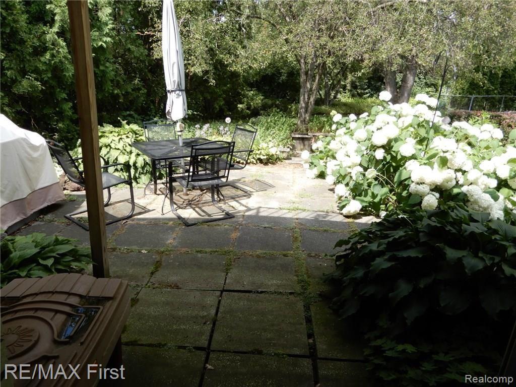 4837 Burke Court Sterling Heights, MI 48310 - Photo 23 of 24