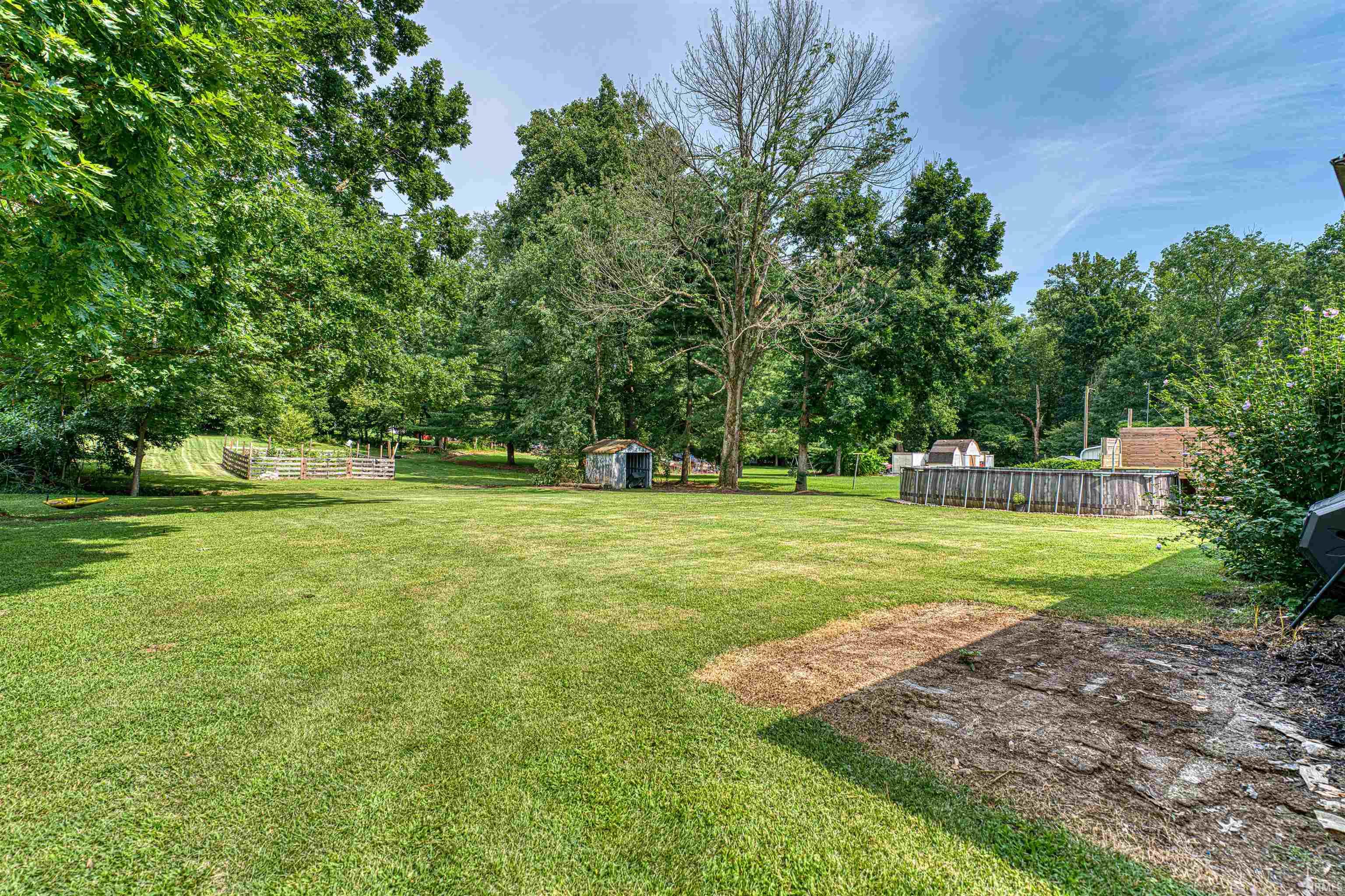 7701 Bartels Road Evansville, IN 47710 - Photo 23 of 32 Gallery Image 23
