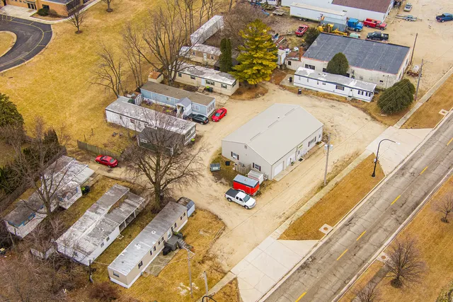 $365,000 | 250 East Lincoln Highway, Waterman, IL 60556