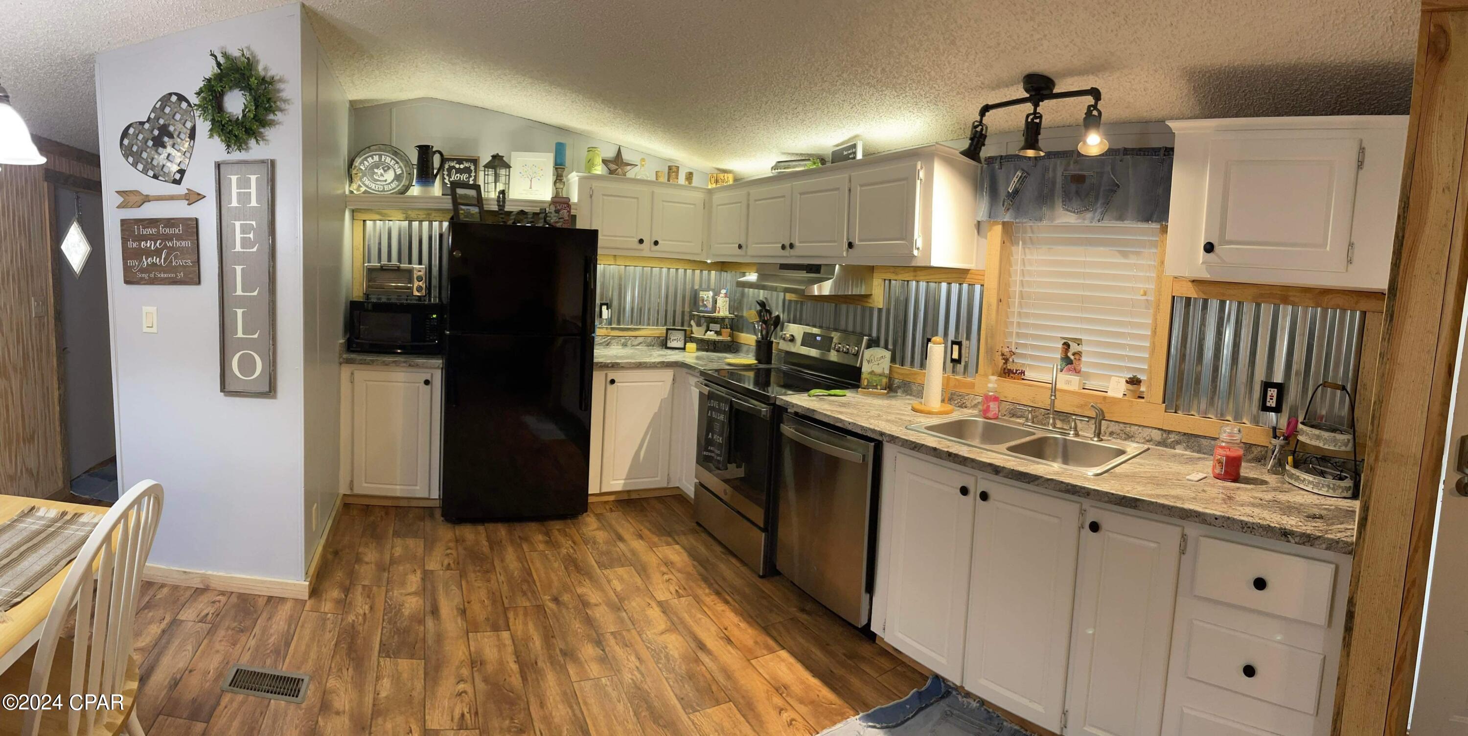 1105 Ocheessee Landing Road Grand Ridge, FL 32442 - Photo 18 of 29 Gallery Image 18