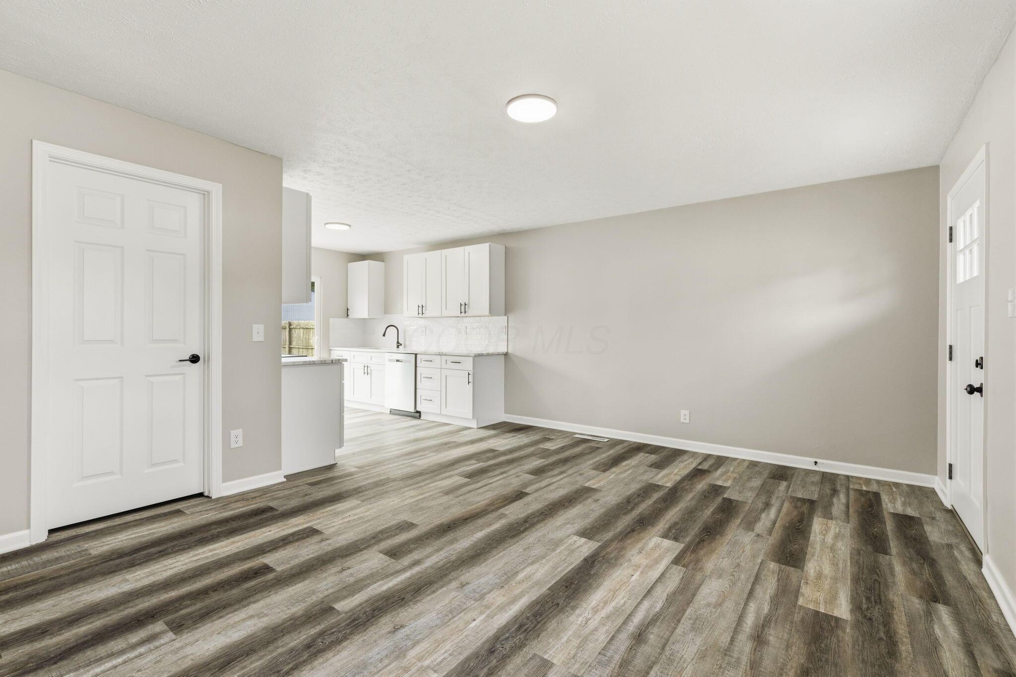 3512 Tremaine Road Columbus, OH 43232 - Photo 3 of 20 2026-7-16 3512 Tremaine Rd 010
