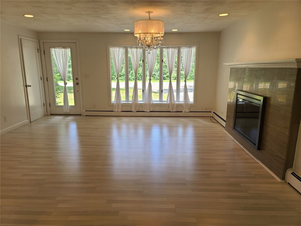 426 South County Trail Exeter, RI 02822 - Photo 11 of 31