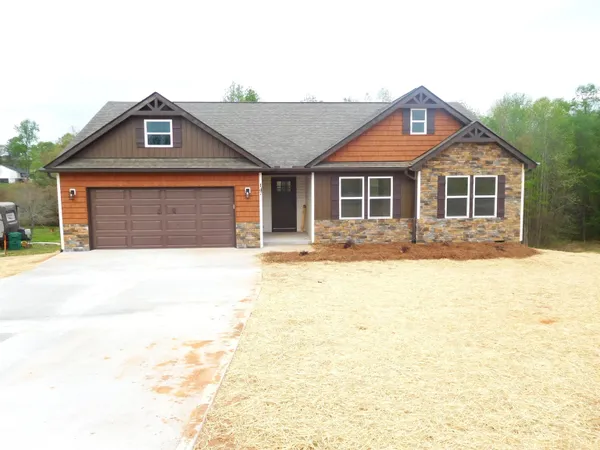 $324,900 | 147 Mccoy Circle, Columbia, SC 29209