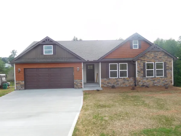 $324,900 | 147 Mccoy Circle, Columbia, SC 29209
