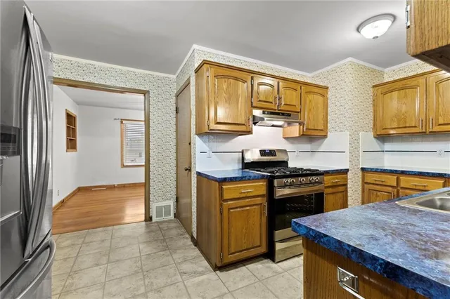 $195,000 | 2916 South Mason Avenue, Independence, MO 64052