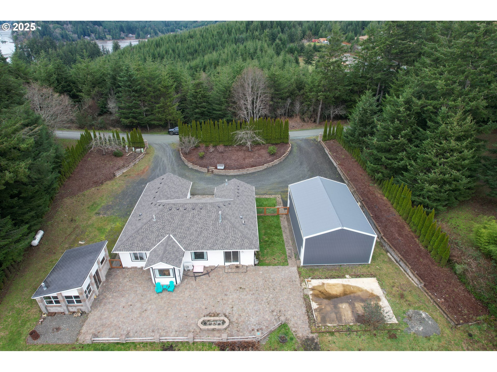94088 Kirkendall Lane North Bend, OR 97459 - Photo 5 of 46 a view of outdoor space yard and lake view