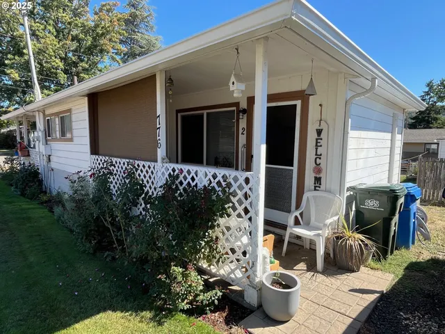 $240,000 | 776 East 4th Avenue, Sutherlin, OR 97479