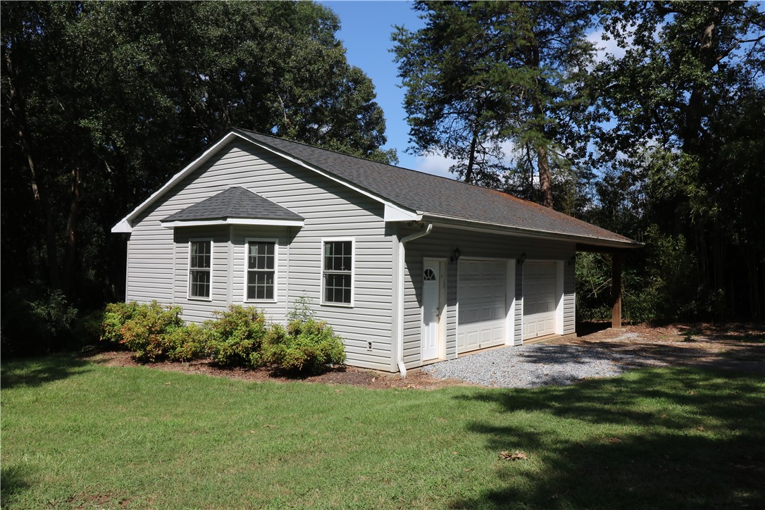1215 Crestview Road, Unit ANDERSON Anderson, SC 29621 - Photo 22 of 31