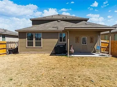 $2,095 | 122 Kildeer Pass, Jarrell, TX 76537