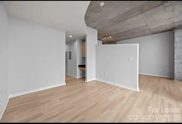 $1,750 | 210 North Church Street, Unit 1406, Charlotte, NC 28202