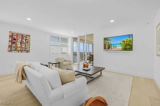 $1,595,000 | 14250 Royal Harbour Court, Unit 1217, Fort Myers, FL 33908