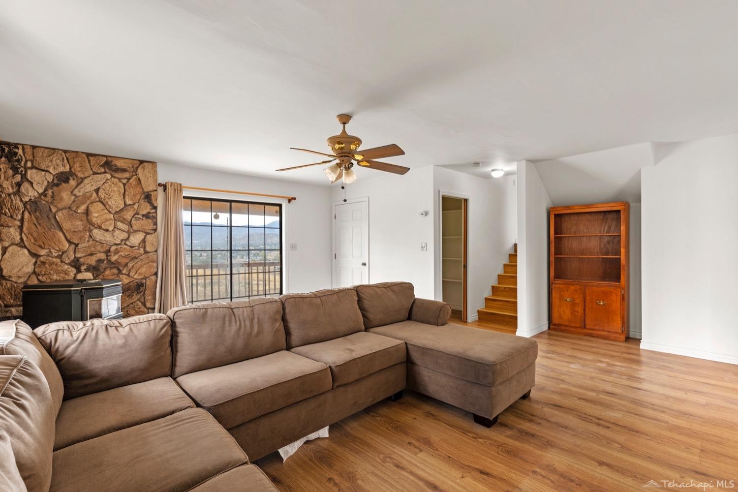 23980 Woodford-Tehachapi Road Tehachapi, CA 93561 - Photo 25 of 47 Gallery Image 25