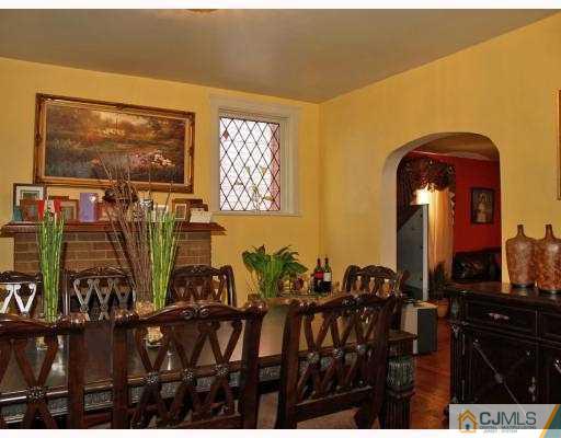 99 Rector Street Perth Amboy, NJ 08861 - Photo 4 of 10 Gallery Image 4