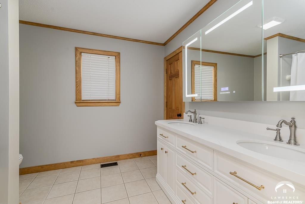 11750 46th Street Perry, KS 66073 - Photo 16 of 41