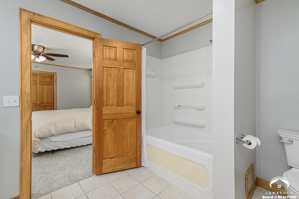 11750 46th Street Perry, KS 66073 - Photo 17 of 41