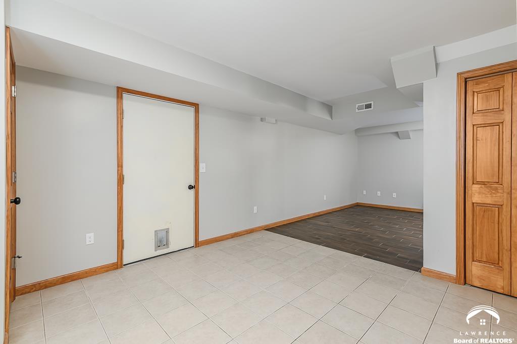 11750 46th Street Perry, KS 66073 - Photo 25 of 41