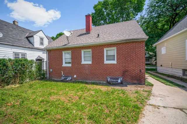 $205,000 | 3731 North 39th Street, Milwaukee, WI 53216