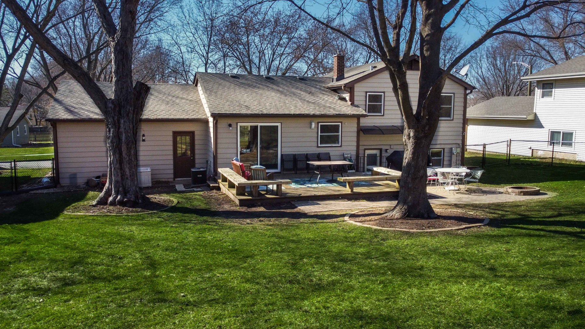 619 Scott Street Algonquin, IL 60102 - Photo 35 of 48 a view of a house with backyard and a tree