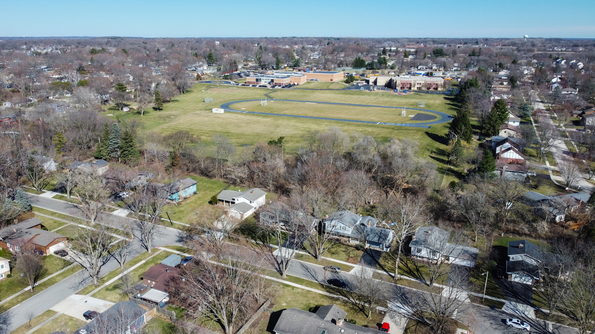 619 Scott Street Algonquin, IL 60102 - Photo 44 of 48 a view of a city
