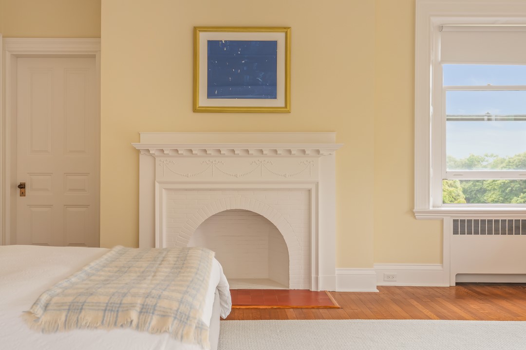 36 Beacon Hill Road Newport, RI 02840 - Photo 15 of 24 Gallery Image 15