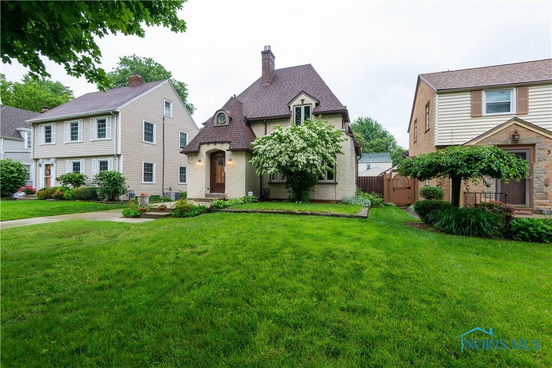 3708 Garrison Road Toledo, OH 43613 - Photo 4 of 24 Gallery Image 4