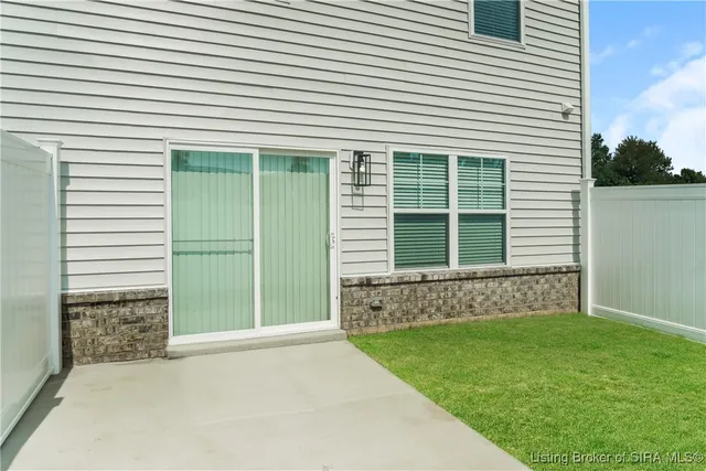 $1,945 | 2086 Steamboat Way, Jeffersonville, IN 47130