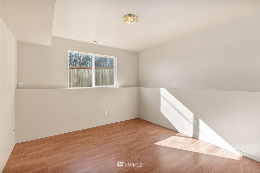 7620 Upper Ridge Road Everett, WA 98203 - Photo 16 of 23