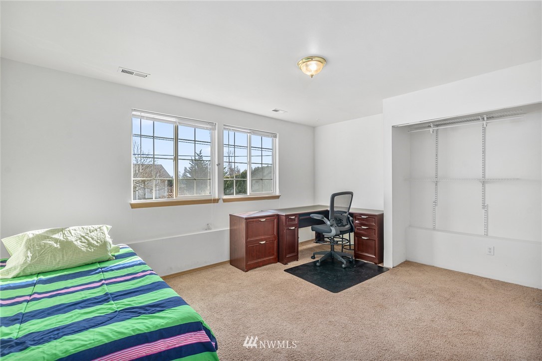 7620 Upper Ridge Road Everett, WA 98203 - Photo 17 of 23
