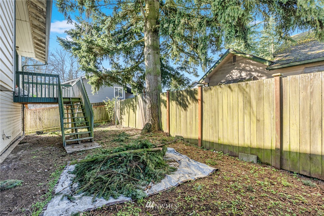 7620 Upper Ridge Road Everett, WA 98203 - Photo 20 of 23