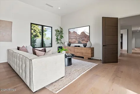 $9,795,000 | 9790 North 56th Street, Paradise Valley, AZ 85253