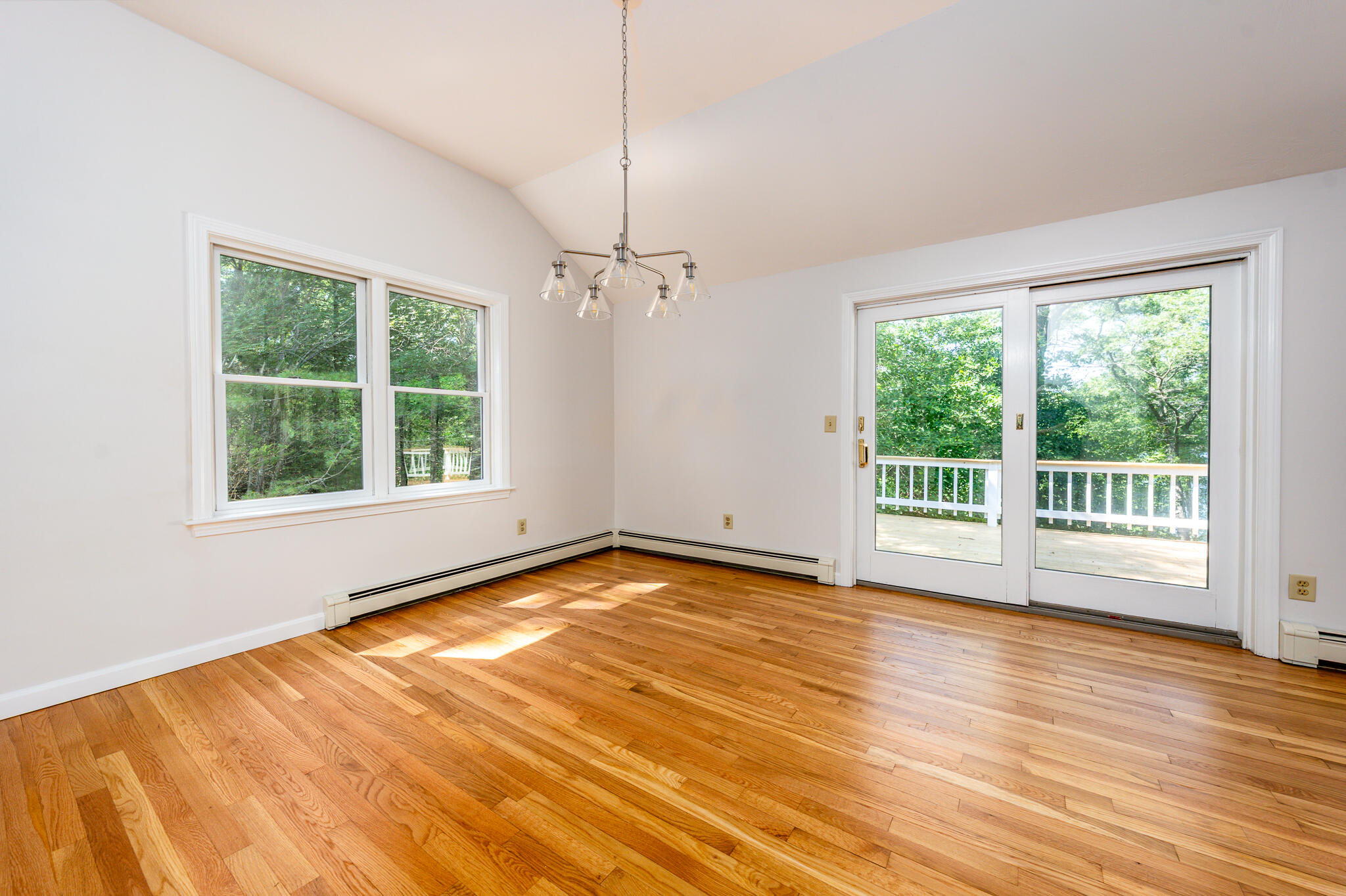 100 Farmersville Road Sandwich, MA 02563 - Photo 16 of 35 dine
