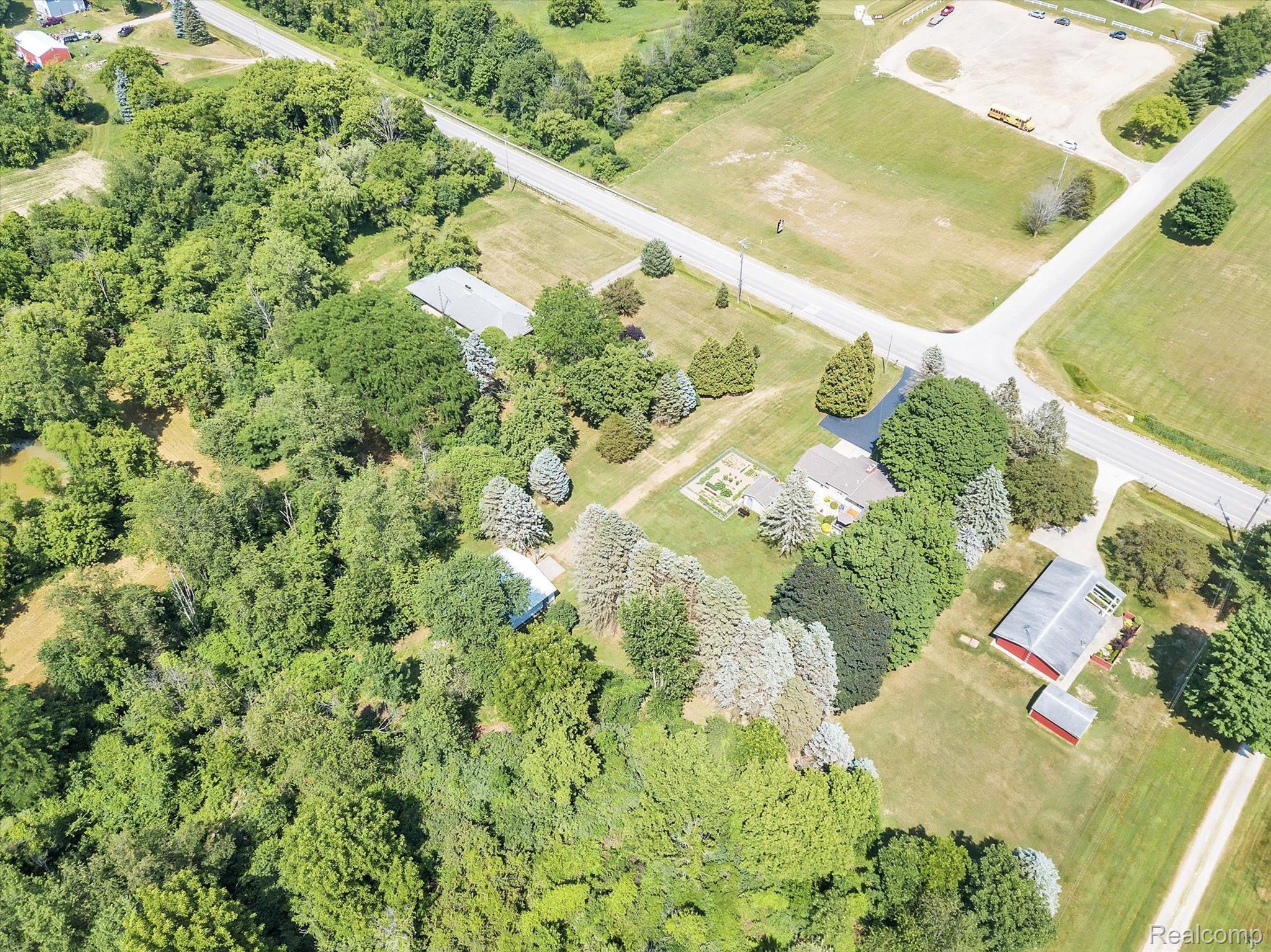 3127 North Seymour Road Flushing, MI 48433 - Photo 53 of 55 Gallery Image 53